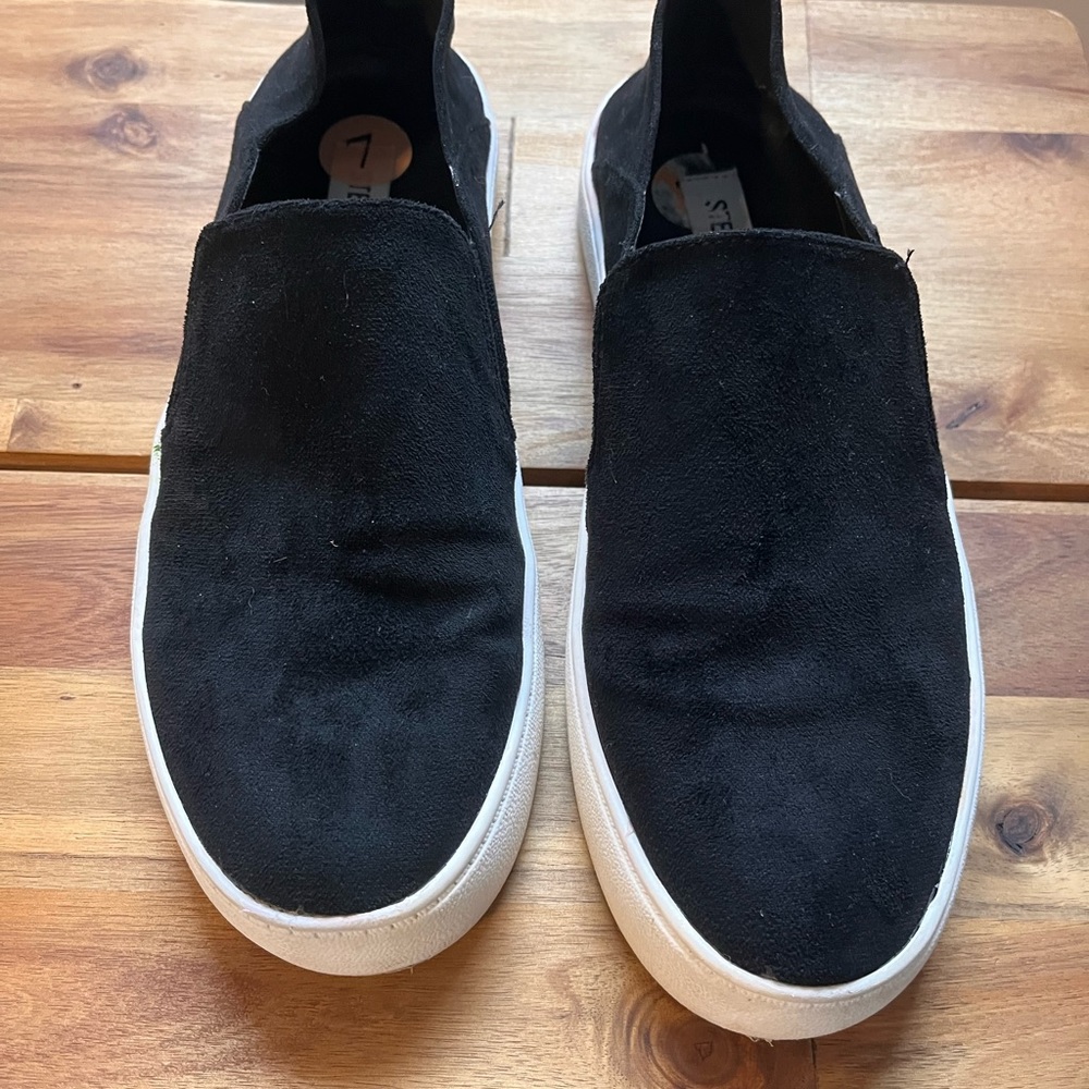 Steve Madden Slip On Shoes